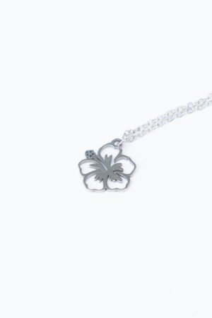 Jazmin Bogionne Silver Hibiscus