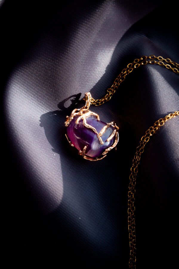 Jazmin Bogionne Amatist